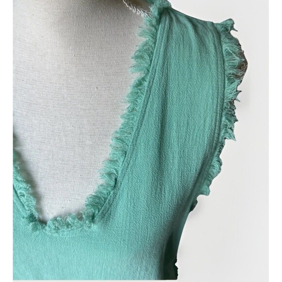 La Miel Tangerine Soft Washed Gauze Cut Edge V-Neck Top Color Green Size S - Picture 5 of 12